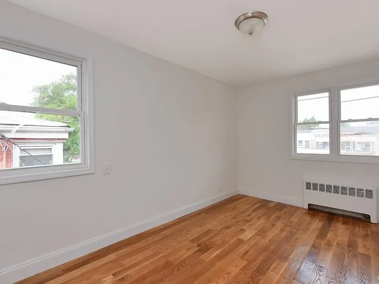 382 Rockaway Pkwy #1-1-1 — Photo 4