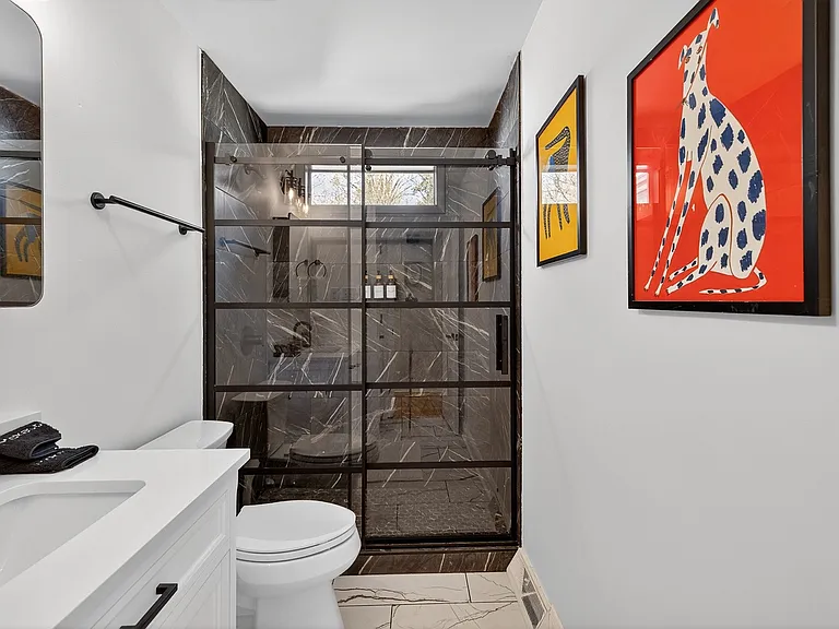6013 Ferndale Pl — Photo 19