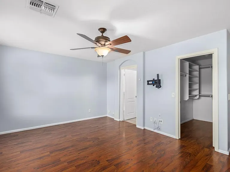 983 E Palomino Way — Photo 11