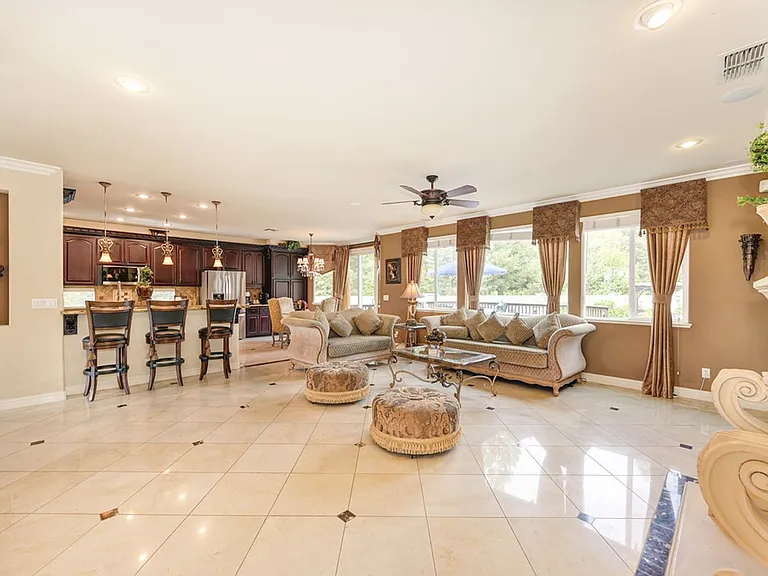1676 Stronsay Ct — Photo 12