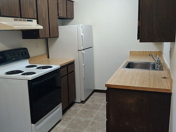 5th image of 5903 Spartan Dr #1