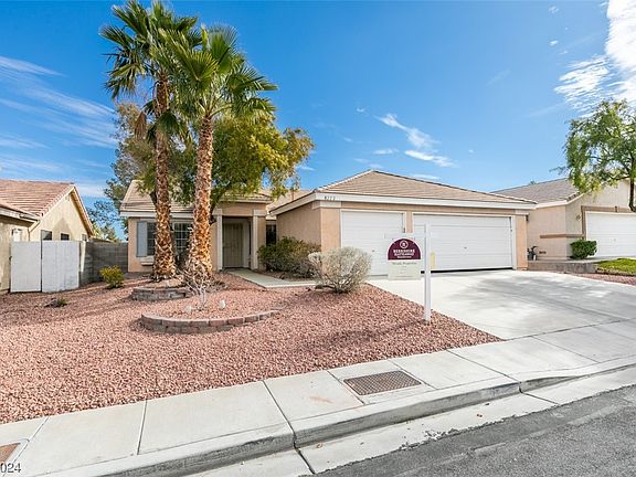 3rd image of 8222 Skycrest Dr