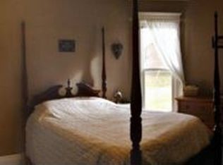 10462 Owensville Rd, Cynthiana, IN 47612