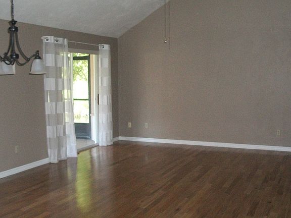 2nd image of 4600 Barnacle Dr