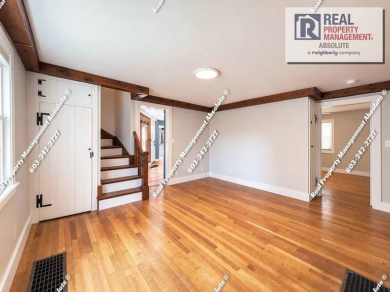 208 Manchester St — Photo 14