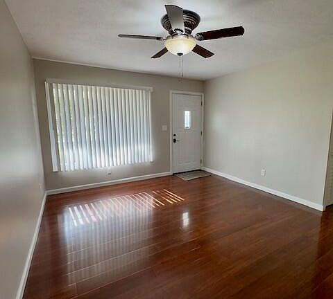 2nd image of 130 Starlite Dr