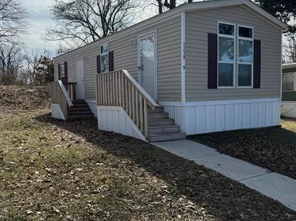 7239 Forest Dr, Kansas City, KS 66106