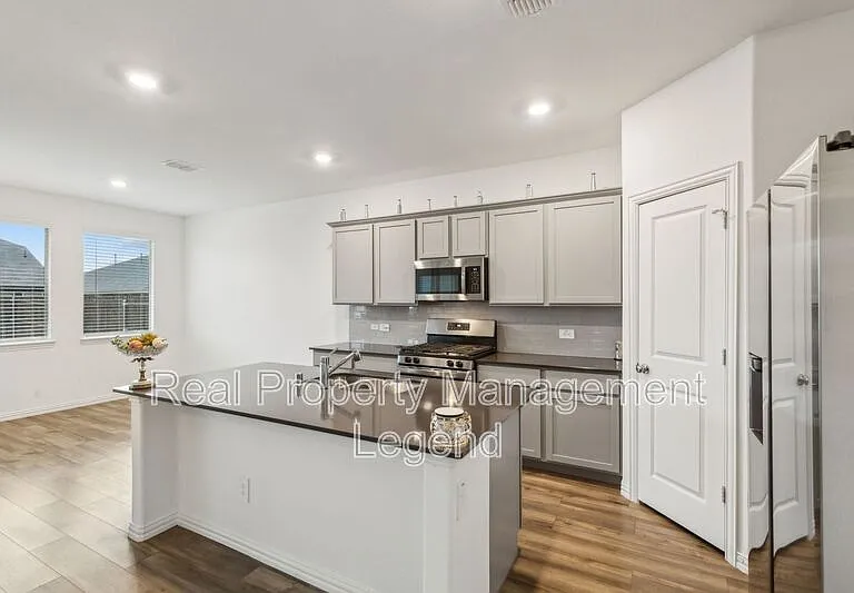 3803 Thomas Plains Dr — Photo 10