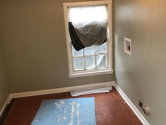 3rd image of 706 Attas Ave