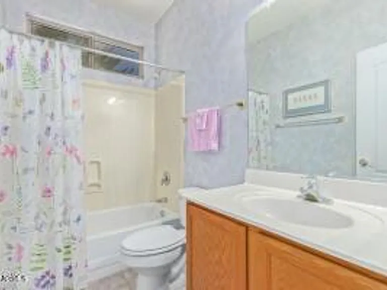 2821 E Tyson St — Photo 12