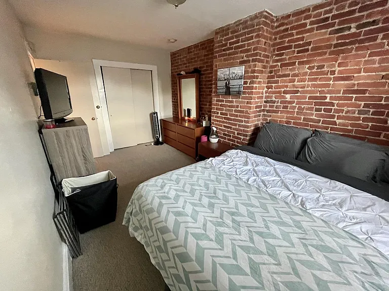 15 Keswick St #6 — Photo 7