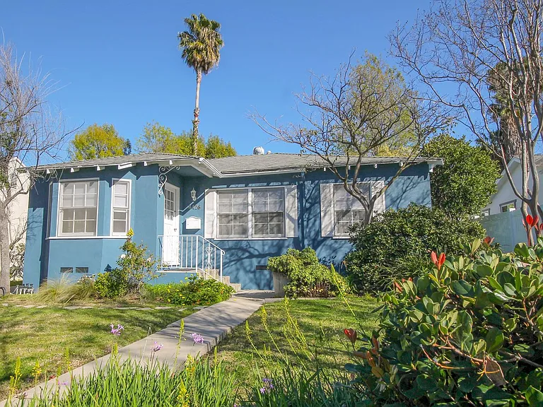 4426 Calhoun Ave — Photo 1