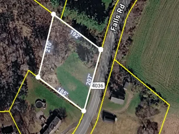 0 Falls Rd, Clarks Summit, PA 18411