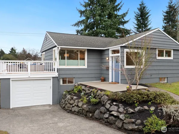 3202 49th Avenue SW, Seattle, WA 98116