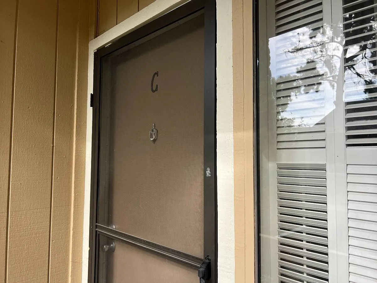 1 bed, 440 sqft, $1,950 — Photo 1