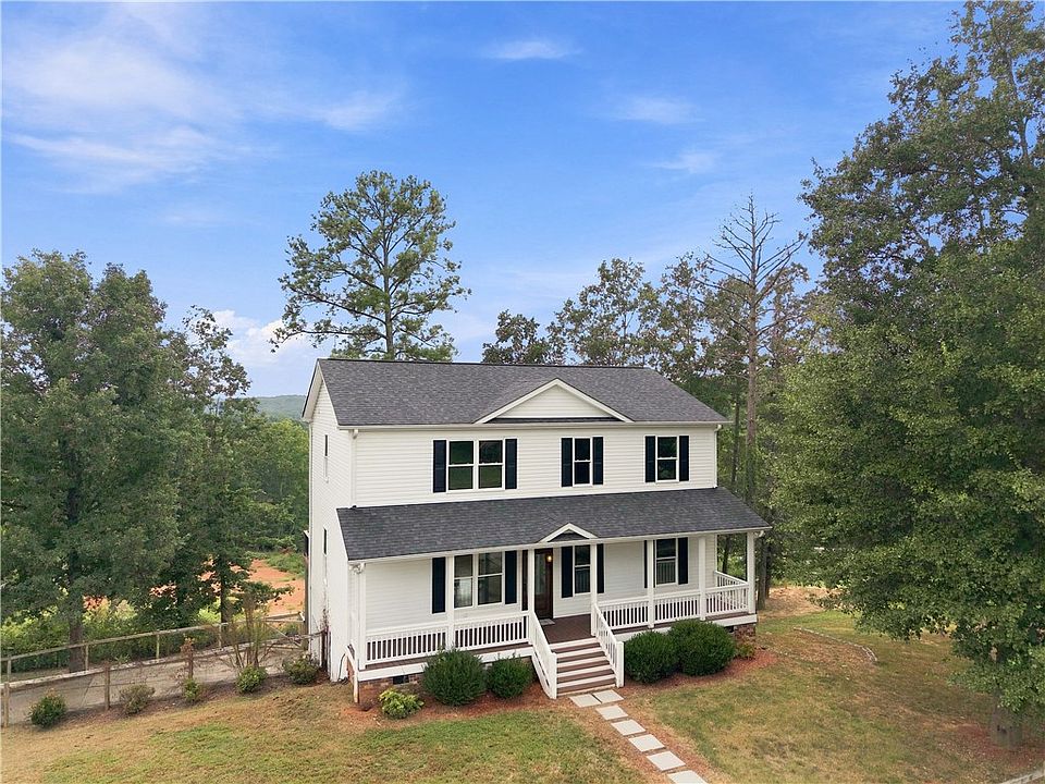 1st image of 202 Allgood Dr