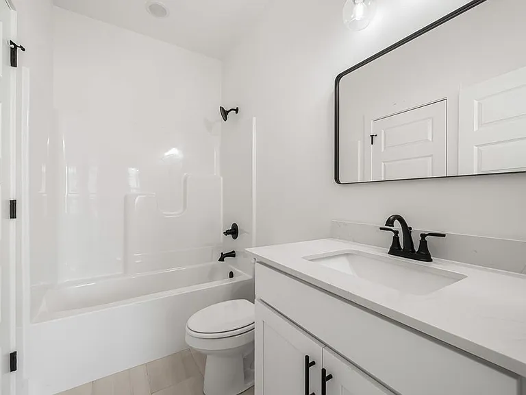 517 S Benchmark Ln #3 — Photo 28