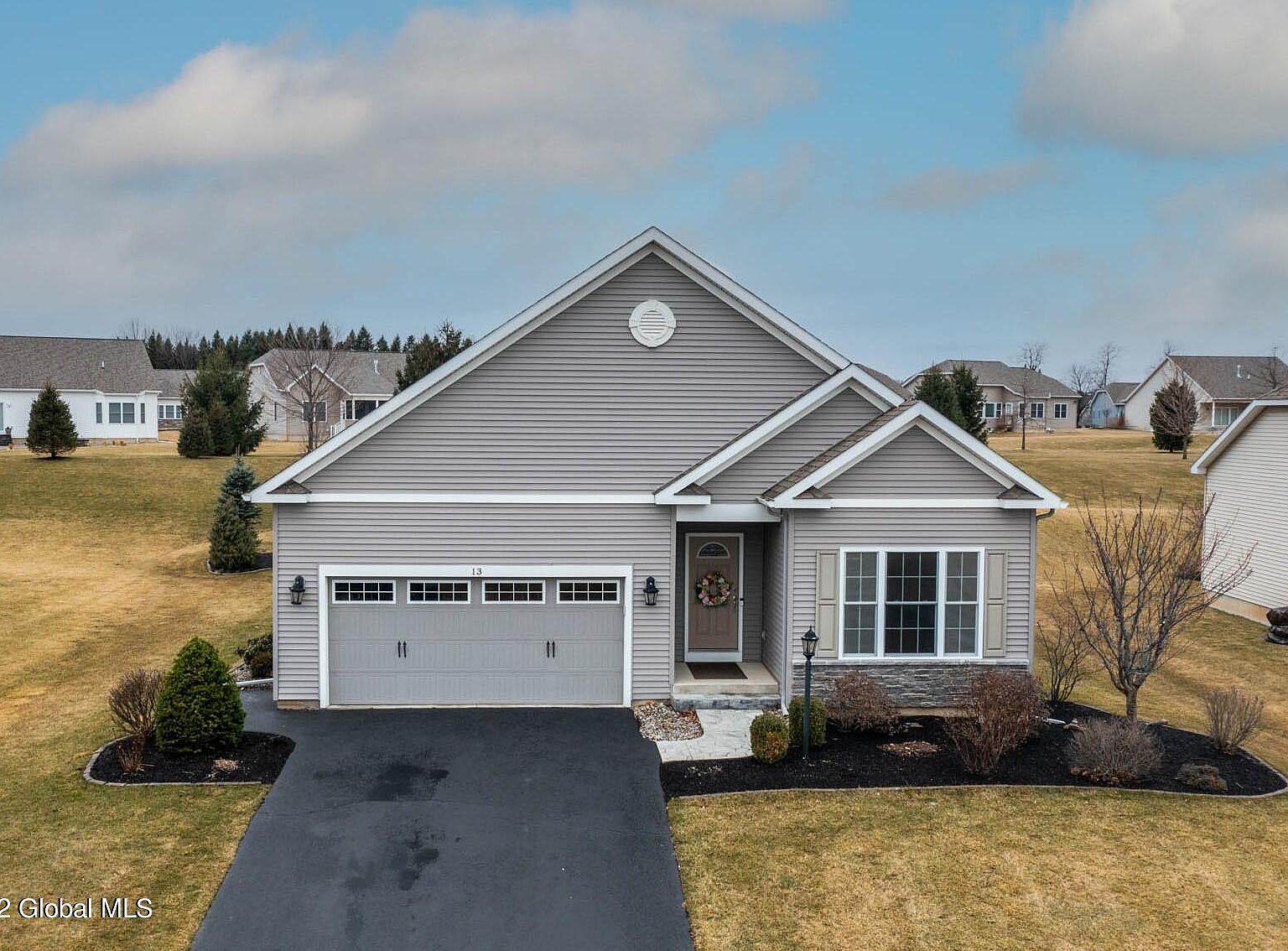 13 Glen Meadow Drive, Mechanicville, NY 12118 Zillow