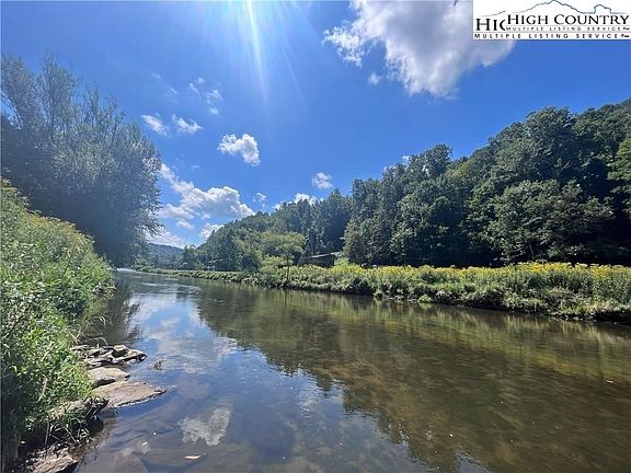 4th image of 431 Bent River Drive