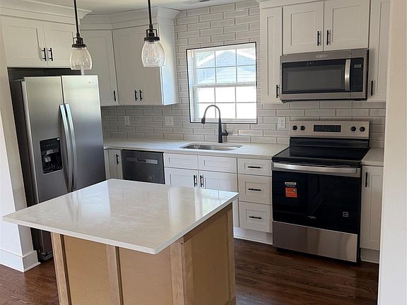 2nd image of 6123 Flay Rd