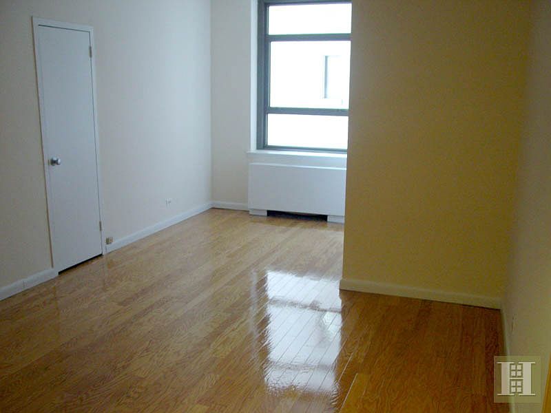 1st image of 4 Park Ave APT 6F