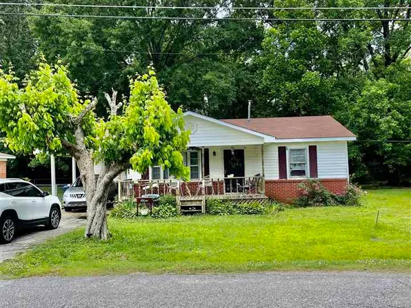 234 Alexander St, Bradford, TN 38316