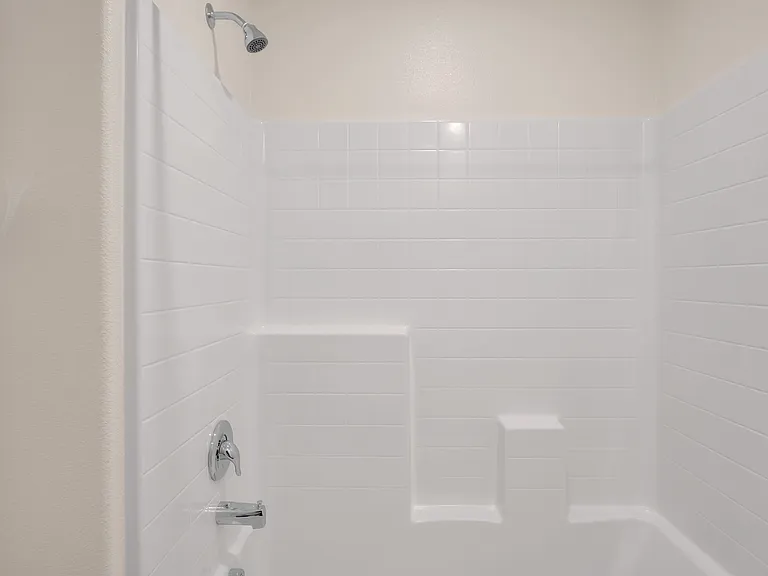 24134 Tuscany Ave — Photo 16