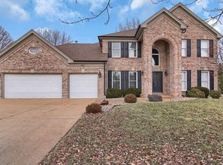 2190 Englewood Ter, Chesterfield, MO 63017