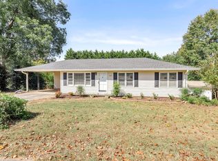 205 Oak Ave, Demorest, GA 30535