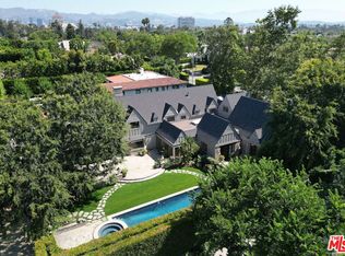 143 S Muirfield Rd, Los Angeles, CA 90004