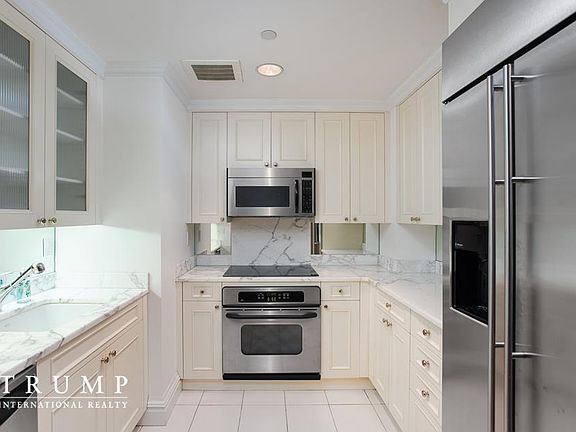5th image of 502 Park Ave APT 6G
