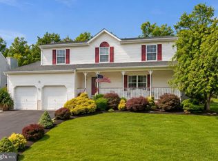 32 Pulaski Dr, Barnegat, NJ 08005