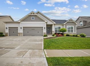 535 Montrachet Dr, O'Fallon, MO 63368