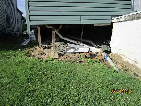 5th image of 903 Pine St