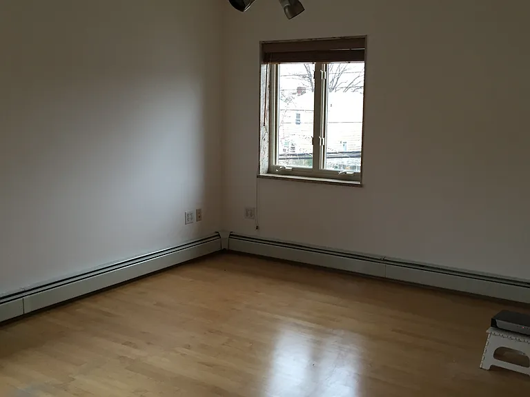 2614 Utopia Pkwy #2 — Photo 6