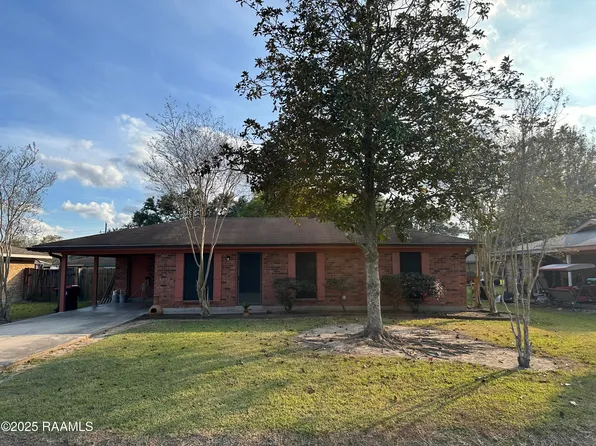 117 Collins Dr, Carencro, LA 70520