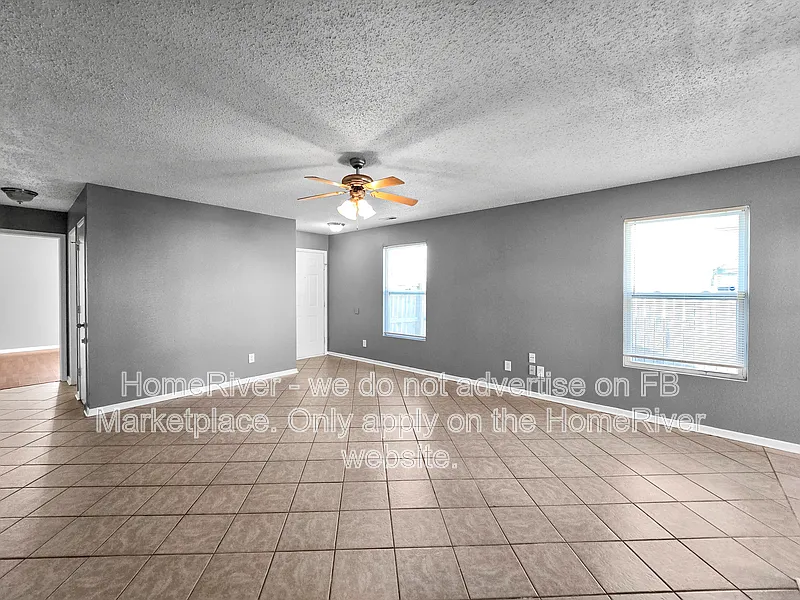 3 bed, 2.0 bath, 1224 sqft, $1,700 — Photo 3