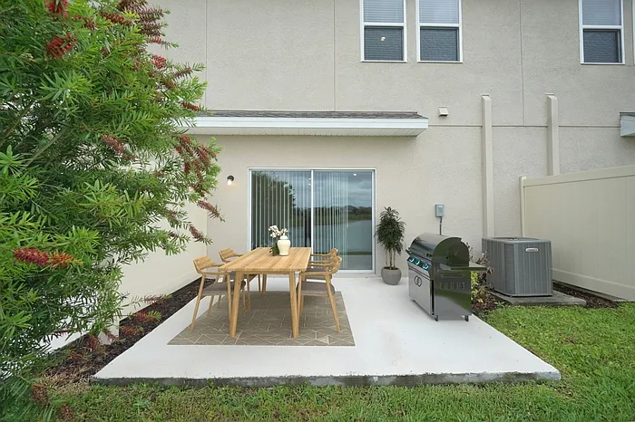 2407 Paravane Way — Photo 34
