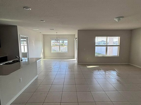5th image of 1109 Coastal Hammock Ave