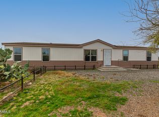 40421 N 253rd Ave, Morristown, AZ 85342