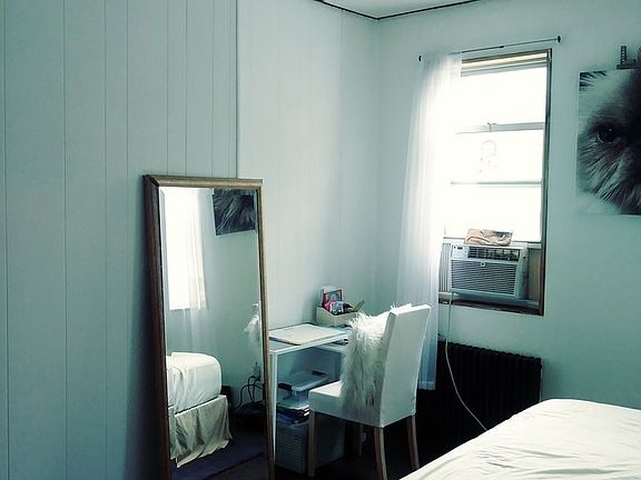 5th image of 79 Driggs Ave APT 3R