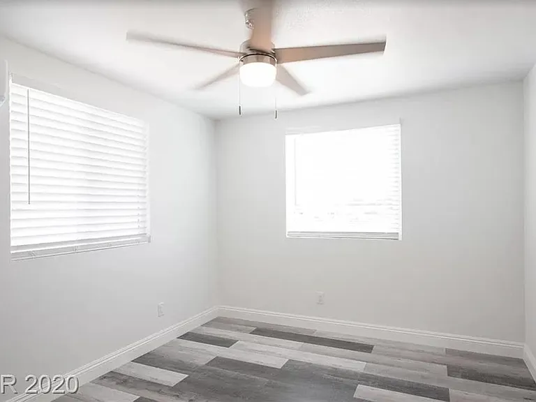 343 N 10th St #1 — Photo 6