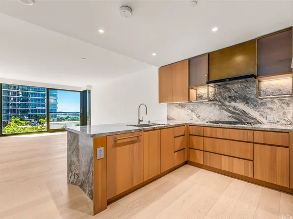 1100 Ala Moana Blvd #906, Honolulu, HI 96814