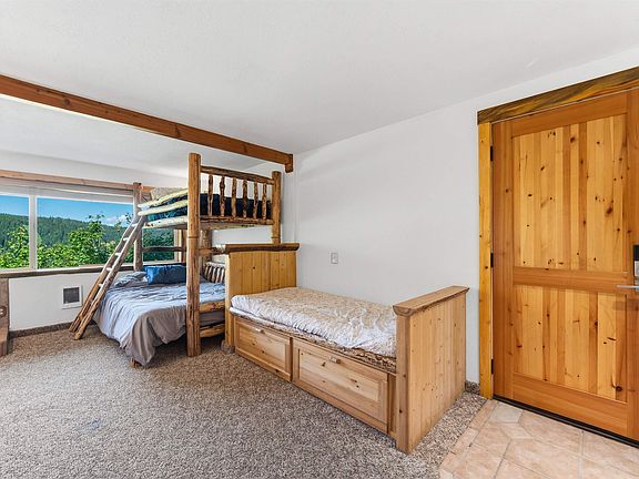 5th image of 216 Mogul Hill Rd #102