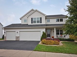 6848 Peony Ln N, Maple Grove, MN 55311