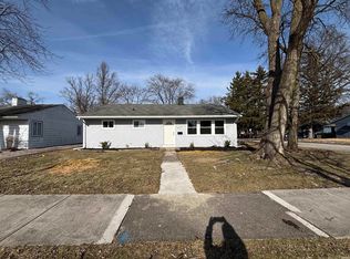 2331 Hazelwood Ave, Fort Wayne, IN 46805