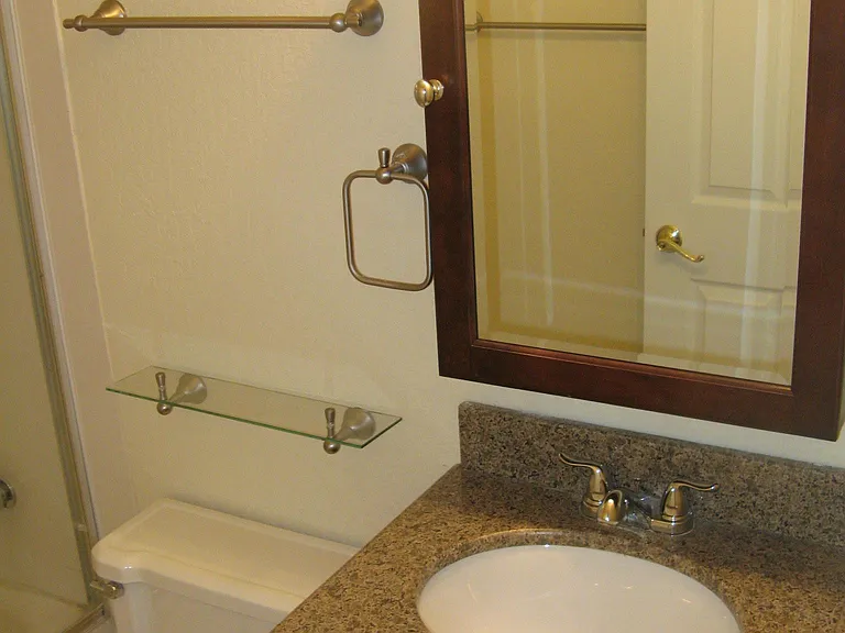 640 S 2nd St #3 — Photo 8