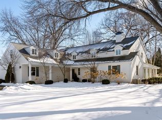 1 Spur Rd, Edina, MN 55436