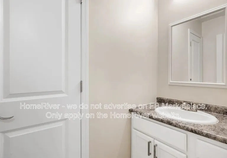 18 E Caven St — Photo 14