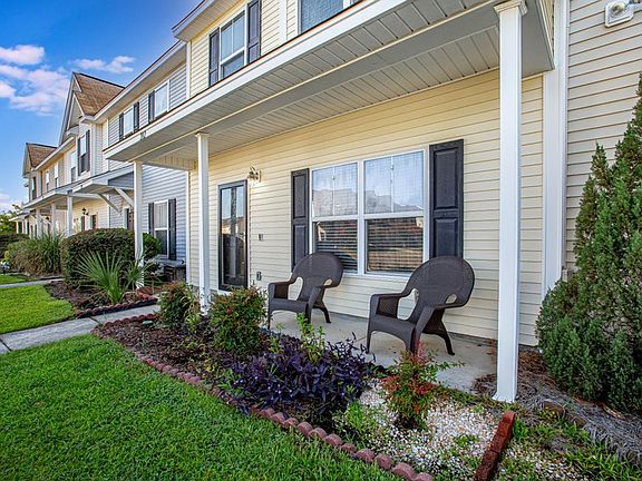 2nd image of 282 Swallowtail Ln